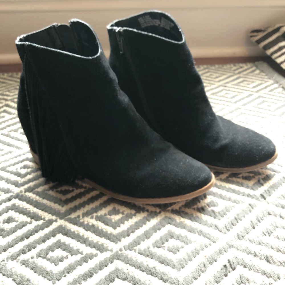MUDD Ankle Booties